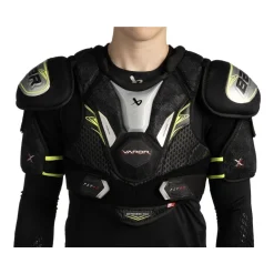 Bauer Axelskydd Vapor Fly40 Jr